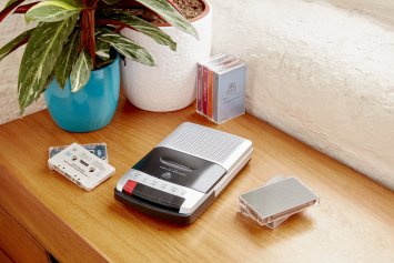 Cassettes Comeback | Cassette Tapes Coming Back | 80s Cassette Tapes
