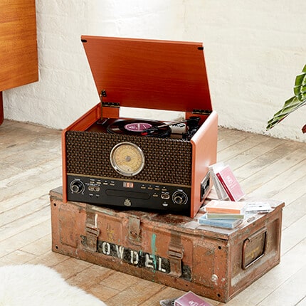 Chesterton Vinyl Record Player