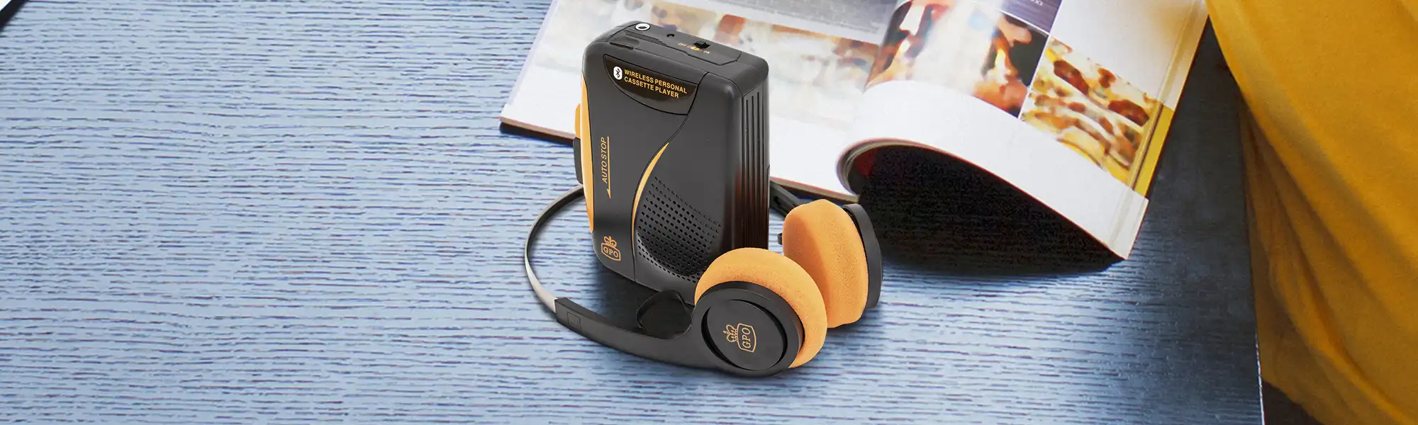 GPO Bluetooth Personal Cassette Player/Radio with Headphones – Del