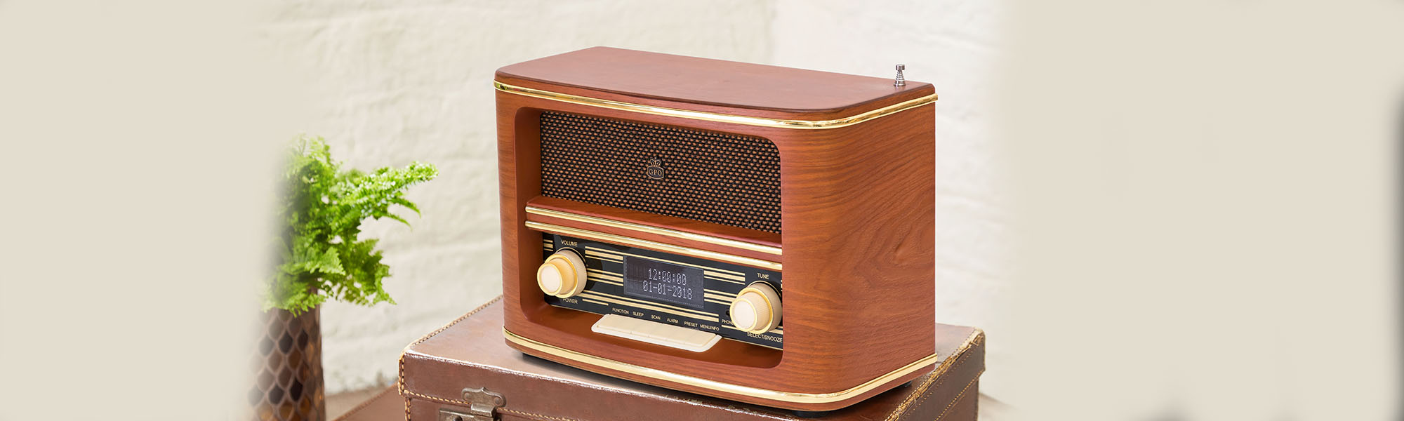 dab radios retro winchester wooden gpo